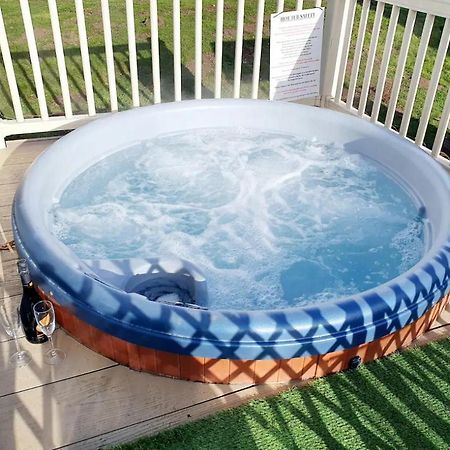 15 Kestrel Close Hot Tub Retreat Tattershall Extérieur photo