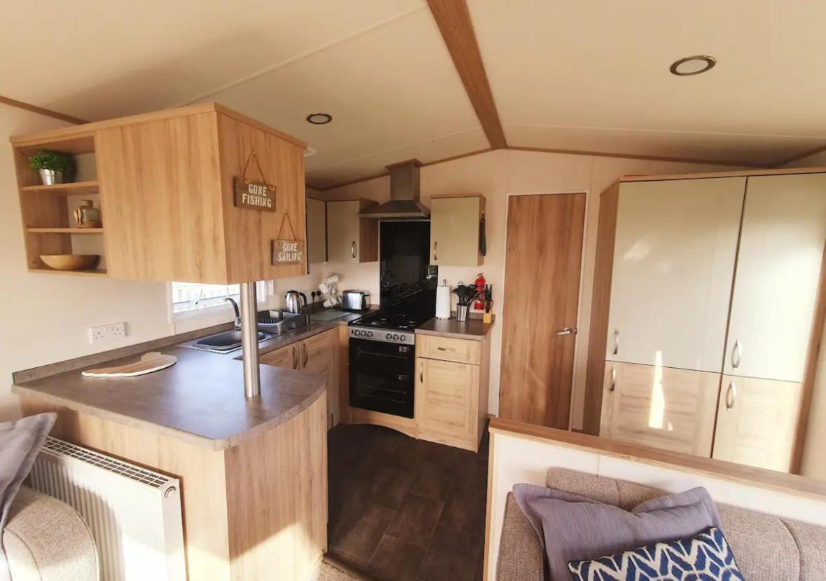 15 Kestrel Close Hot Tub Retreat Tattershall Extérieur photo