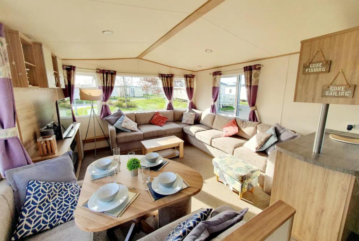 15 Kestrel Close Hot Tub Retreat Tattershall Extérieur photo