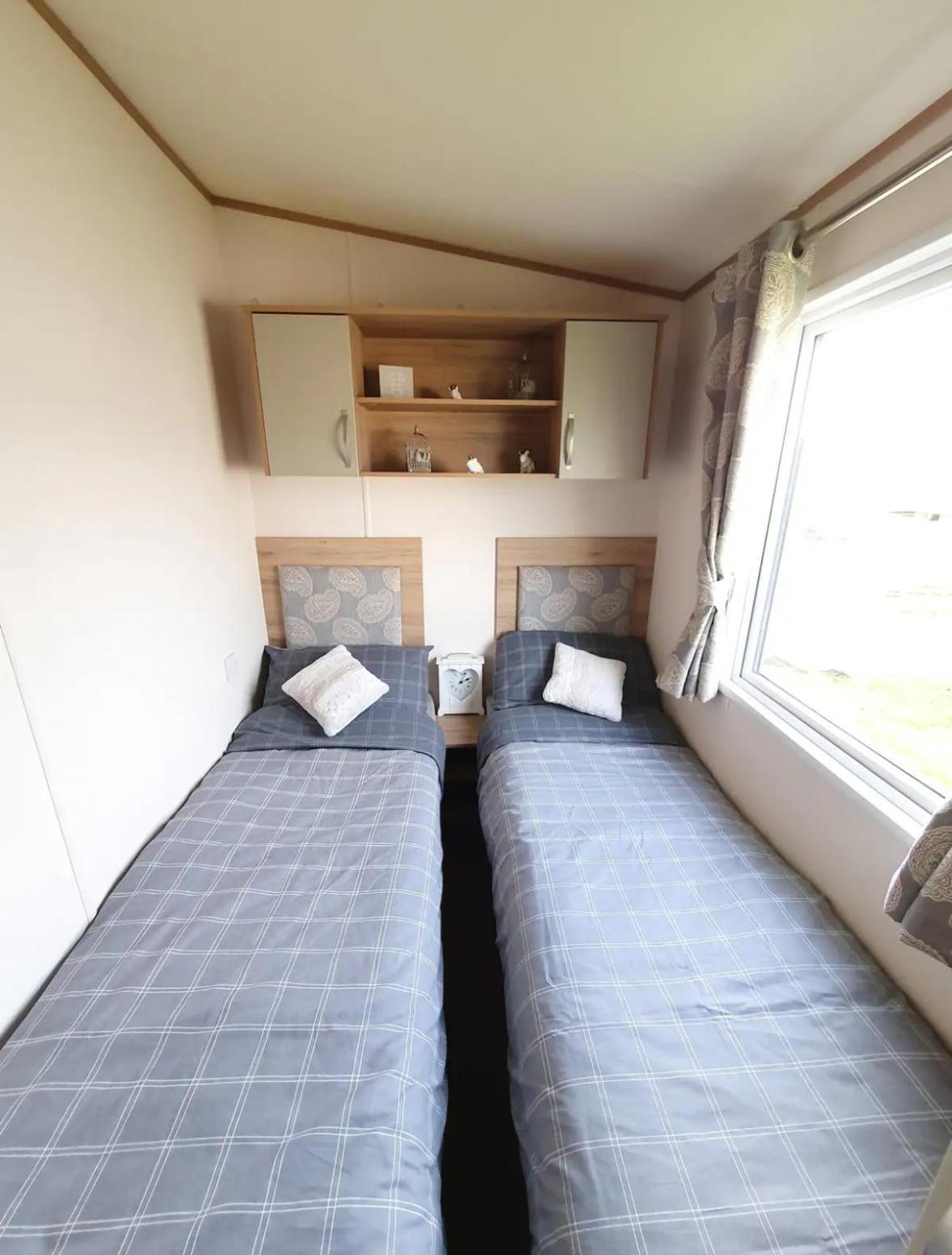15 Kestrel Close Hot Tub Retreat Tattershall Extérieur photo